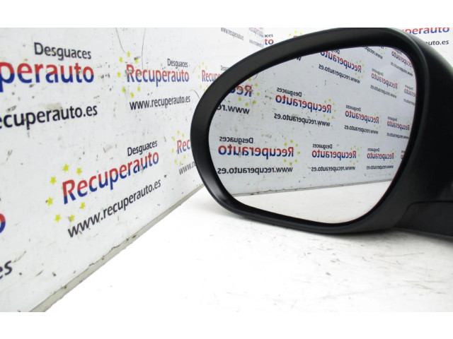 Zpětné zrcátko  Nissan Juke I F15 2010    