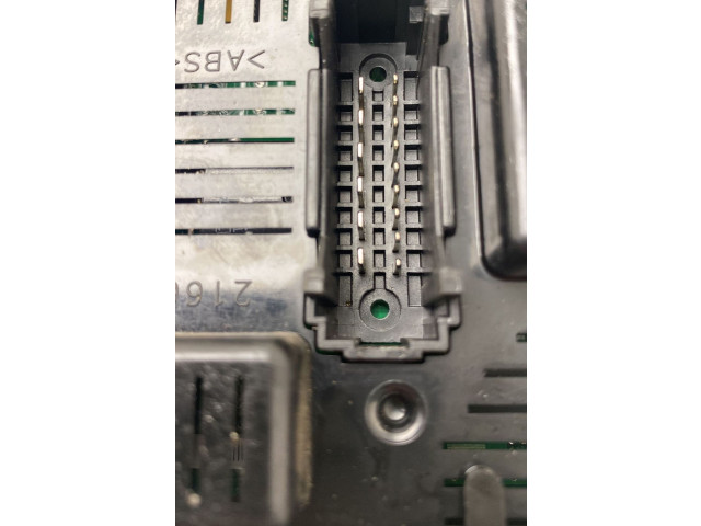 Блок комфорта    Renault Clio III   