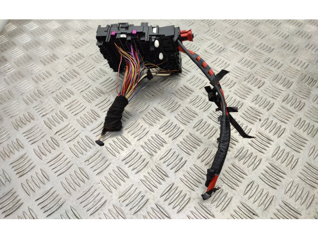 Блок предохранителей 5Q0937615C Audi A3 S3 8V