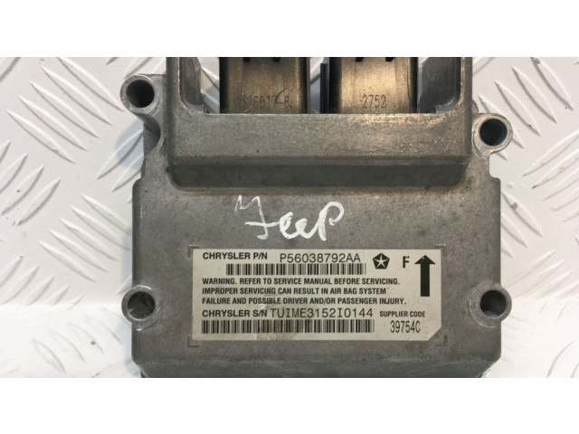Блок подушек безопасности P56038792AA   Jeep Grand Cherokee (WJ)