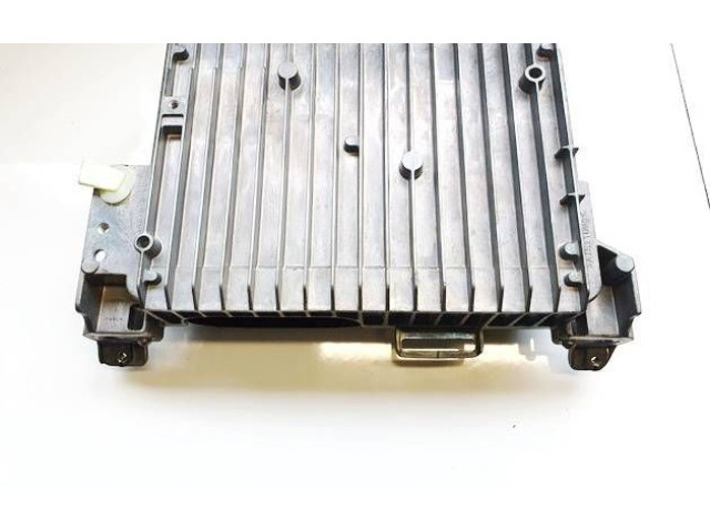 Блок управления 0516762, 1497319-00-e Tesla Model Y