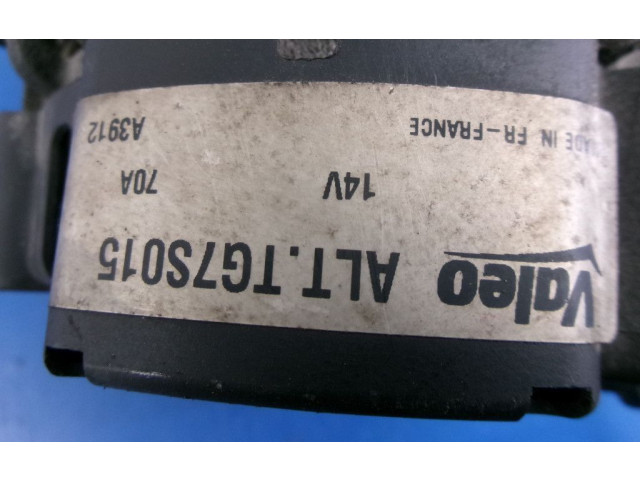 Генератор    Alpine C2      