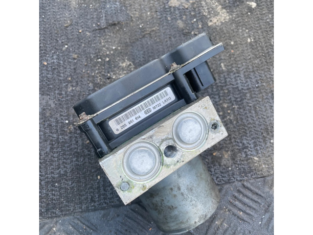Jednotka ABS A2124313512 Mrcedes-Benz E C207 W207 2011