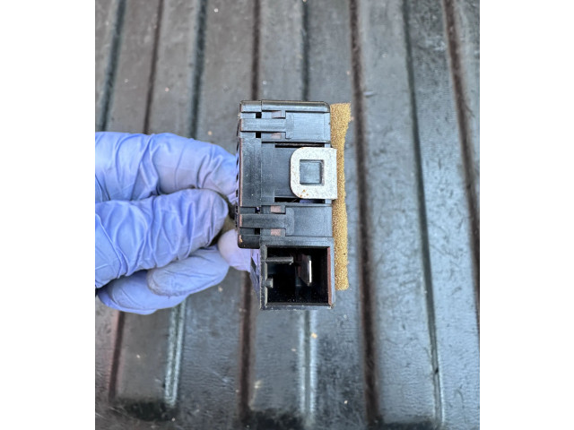 Блок управления 83929Z0 Infiniti M30