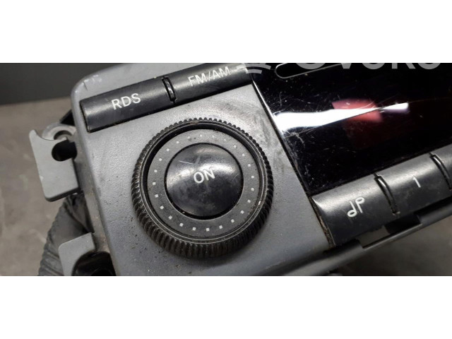 Pojistková skříňka Радио/ проигрыватель / навигация A4548200379 Smart ForFour I 2005