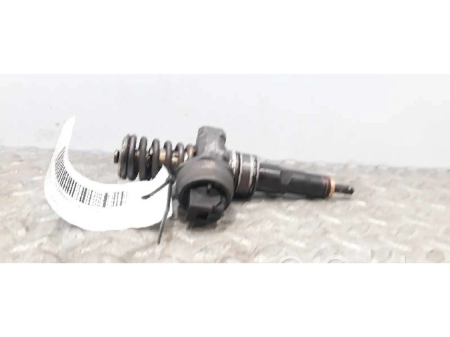 Форсунка 038130073G, 0414720215    Skoda Octavia Mk2 (1Z) для дизельного двигателя  1.9