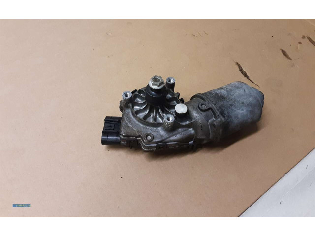 Моторчик дворников     Saab 9-5