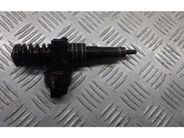 Форсунка 0414720215 Skoda Fabia Mk1 (6Y)