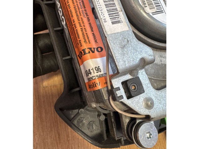 Подушка безопасности водителя 8684196, B3302C2560075 Volvo V70
