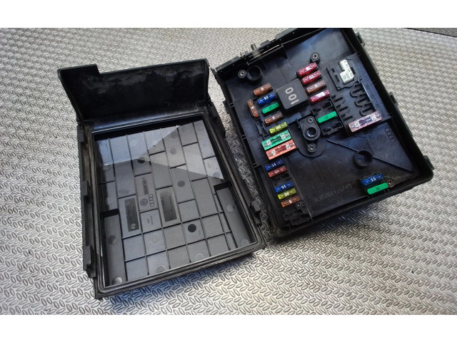 Pojistková skříňka 1K0937540C Volkswagen Caddy 2014