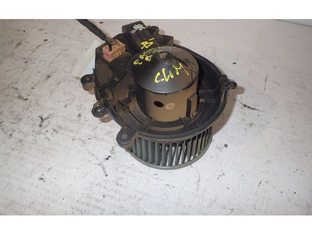 Вентилятор печки       Volkswagen PASSAT B4