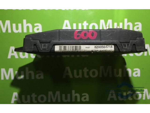 Блок комфорта 8200564718 Dacia Logan I