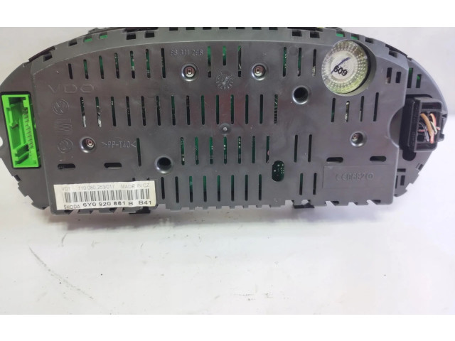 Přístrojová deska Skoda Fabia Mk1 (6Y) 2003 6Y0920881B