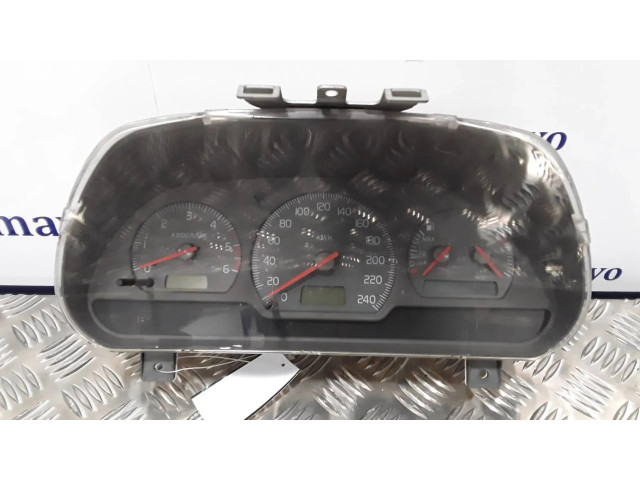 Панель приборов 30889704B, 30887756A Volvo S40, V40