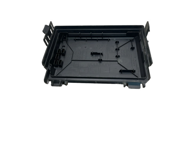 Блок предохранителей 13246936 Opel Meriva B