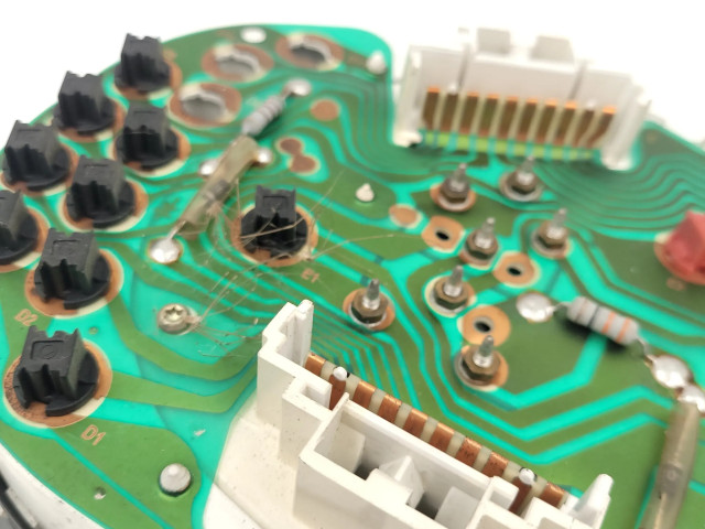 Панель приборов 8200209613D, 685100000   Dacia Solenza       