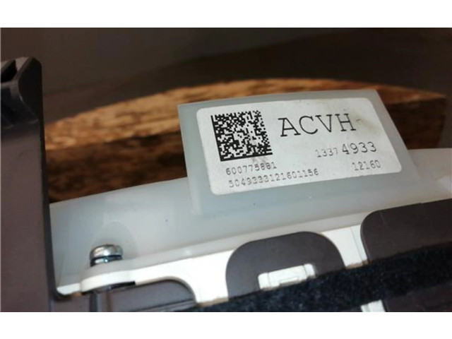 Přístrojová deska Opel Zafira C 2012 13374933, 13374933