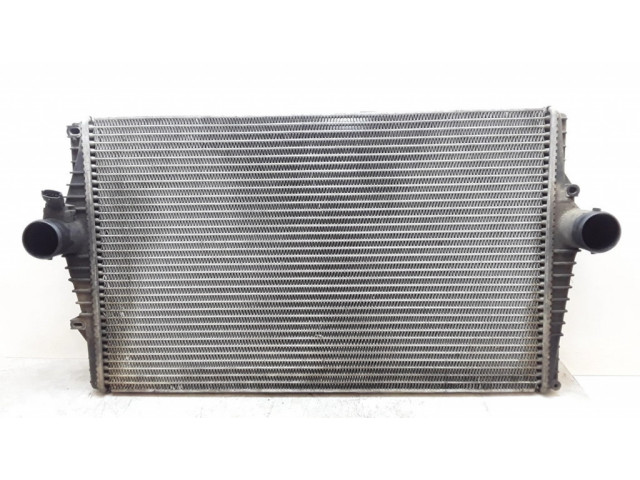 Интеркулер  31274554   Volvo S60 2.4