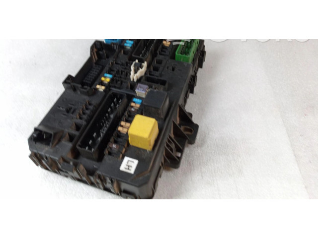 Блок предохранителей 13268286, 13268286    Volvo XC90   