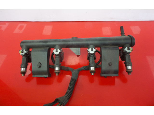 Топливная рампа 9654913680 Citroen C4 I