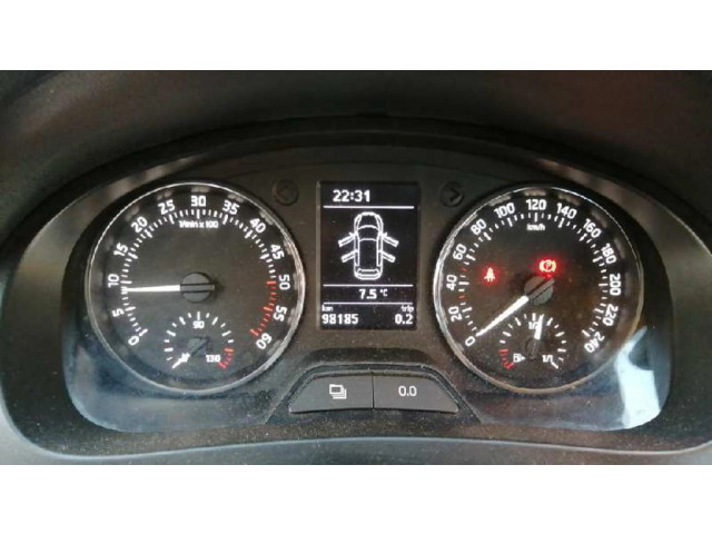 Панель приборов 5JA920840E, A2C89513100 Skoda Rapid (NH)