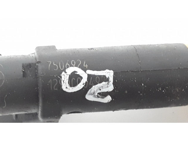 Vstřikovač 7506924 BMW 7 E65 E66 pro benzínový motor 4.5