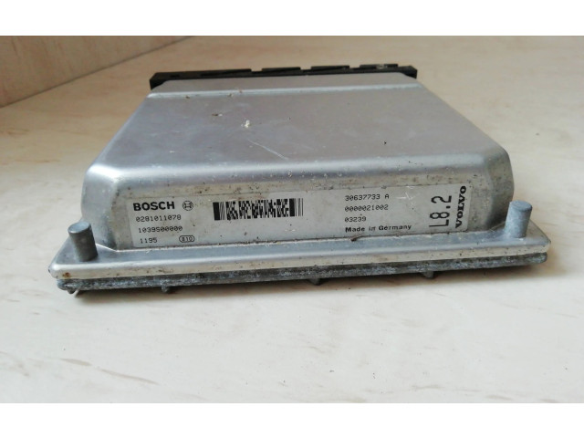 Блок управления двигателя 30637733A, 1039S00000   Volvo XC90