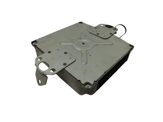 Блок управления двигателя 22611AE151, A18000DV1 Subaru Legacy