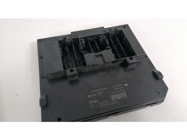 Блок комфорта 5Q0937084AQ Volkswagen Golf VII