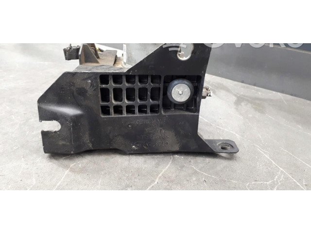 Блок АБС 51879973   Fiat  500L  2013 -  года