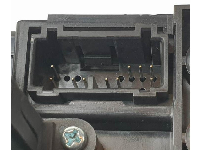 Блок управления кондиционера воздуха / климата/ печки (в салоне) 8682930   Volvo V70