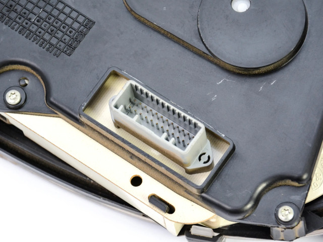 Панель приборов 8200377202A Dacia Logan I