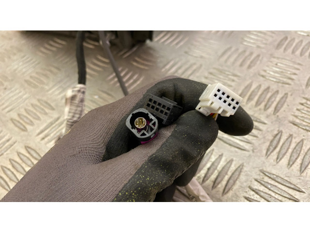 Zpětné zrcátko pravé Mercedes-Benz GLE AMG (W166 - C292) 2017 A1668103400