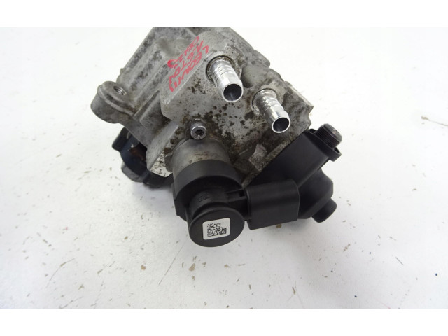 Топливный насос    04L130755D   Seat Leon (5F)