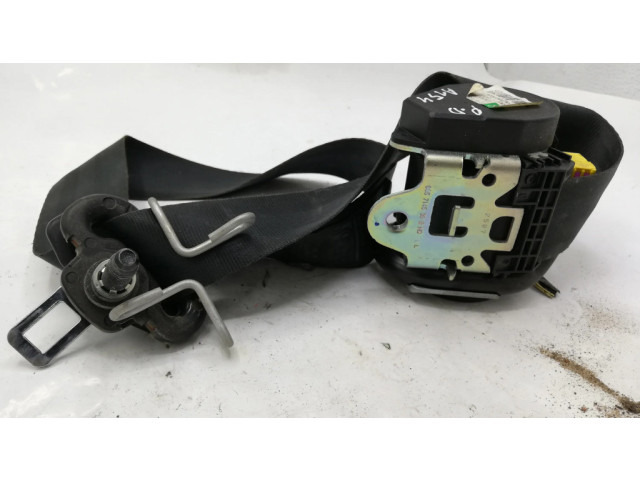 Передний ремень безопасности