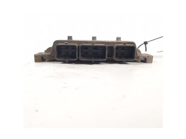 Řídící jednotka AV2112A650EB Ford Fiesta 2008