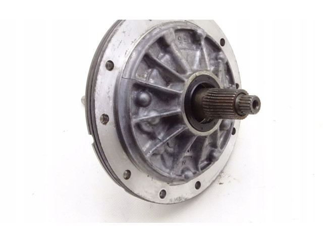 Масляный насос     Nissan Vanette 