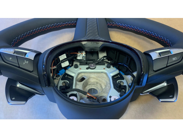 Volant BMW X5 F15 2016 32307847454, 32307851498
