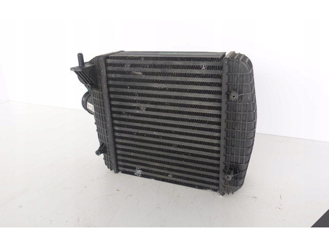 Интеркулер 670035635 Maserati Ghibli