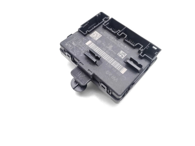 Поршень Блок управления дверью DFGA 5Q0959592K, 5Q0959592F Audi Q2 -