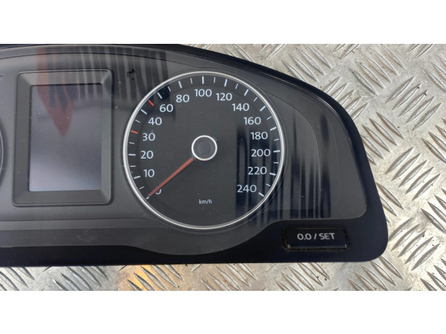 Přístrojová deska Volkswagen Transporter - Caravelle T5 2011 7E0920860A, A2C53248581