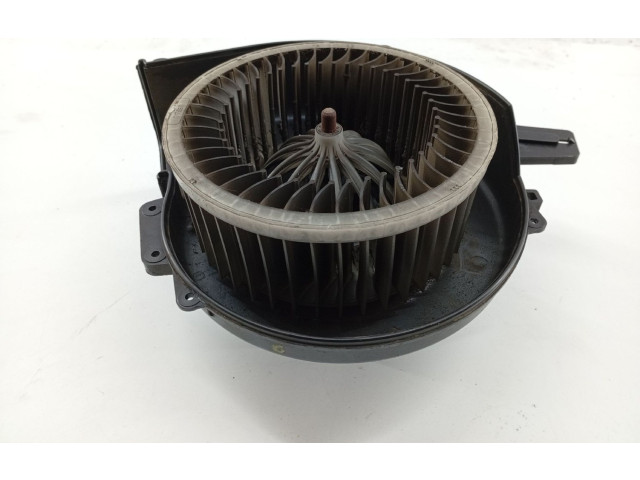 Вентилятор печки 6R1819015 Audi A1
