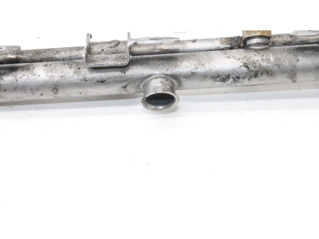 Vstřikovací lišta 99611093150, 99611003156 Porsche 911 996 M 96.01