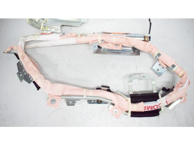 Боковая подушка безопасности    Subaru Outback