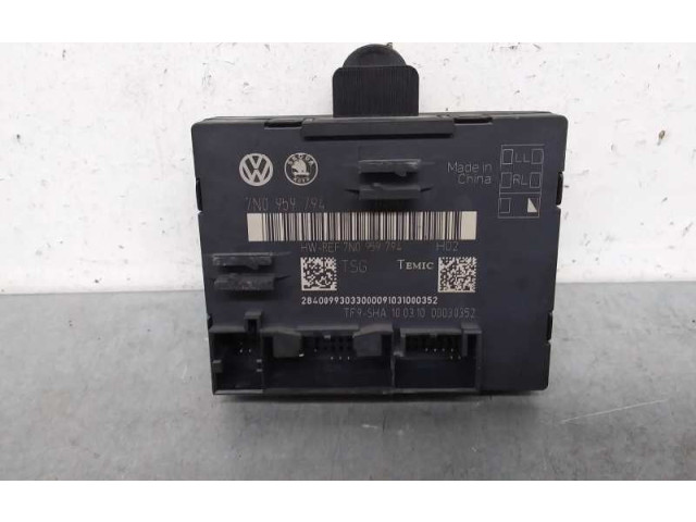 Блок комфорта 7N0959794, PUERTATRASERA Skoda Superb B6 (3T)