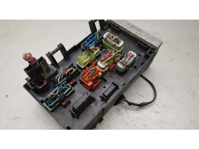   Pojistková skříňka 04727079AC   Dodge Grand Caravan 2003