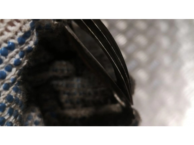 Другая деталь двигателя