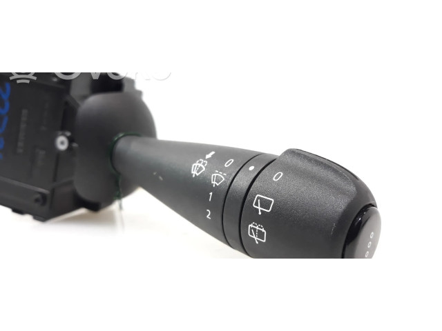 Ручка стеклоочистителей E10645650 Dacia Sandero