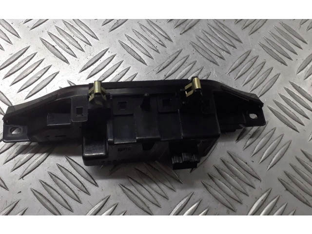 Дисплей MR216461 Mitsubishi Galant