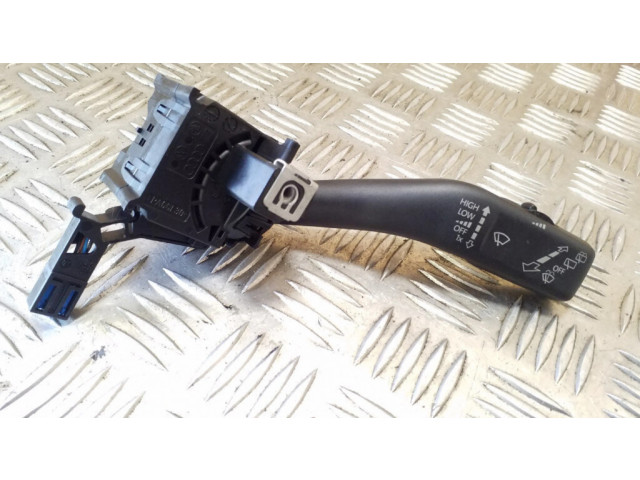 Ручка стеклоочистителей